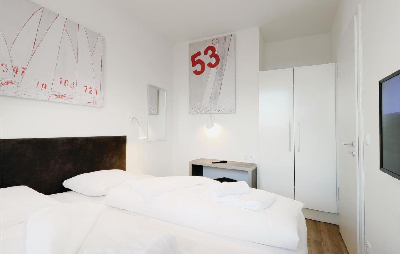 2 Bedroom Awesome Apartment In Luebeck Travemuende Esterno foto