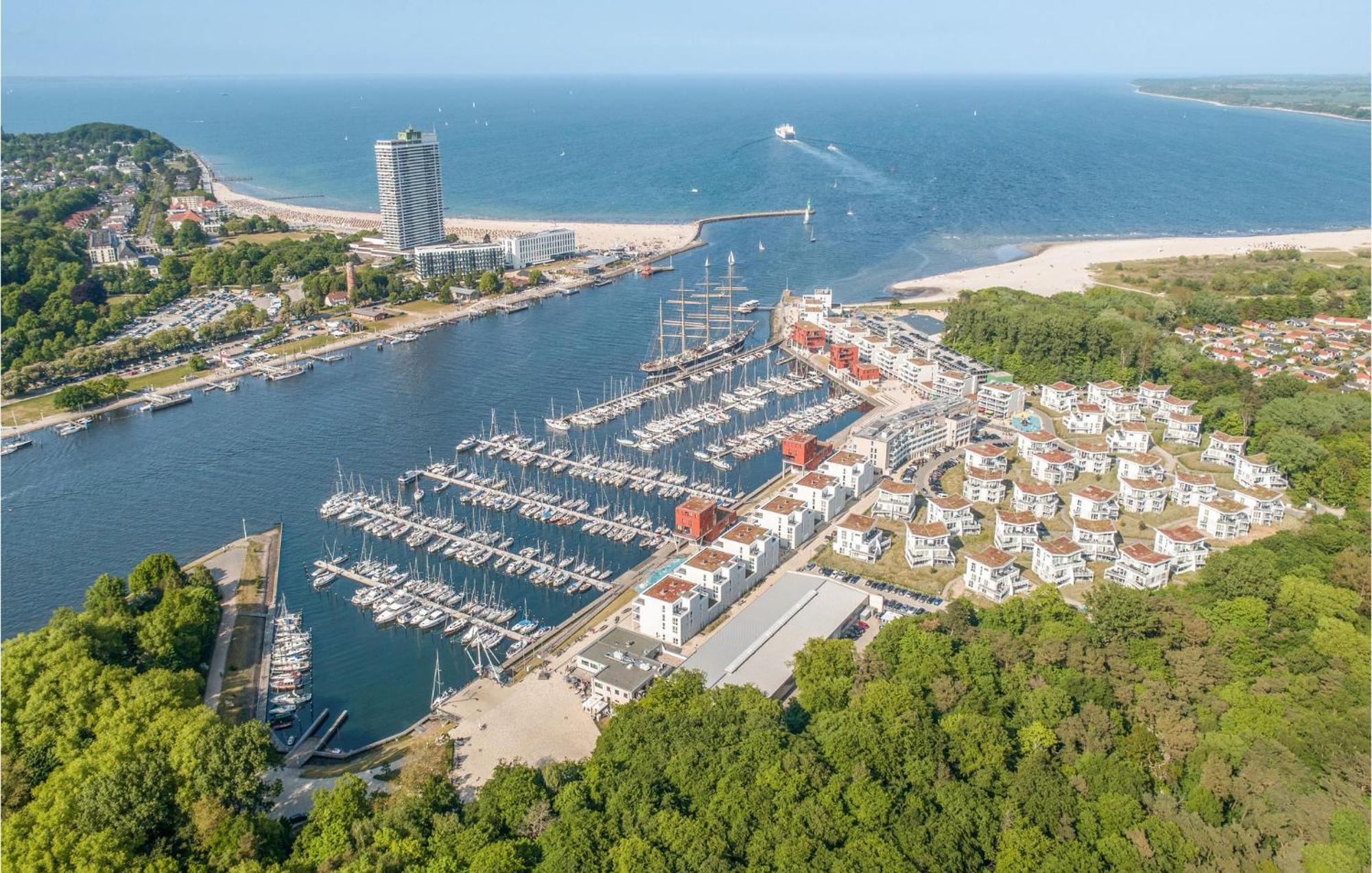 2 Bedroom Awesome Apartment In Luebeck Travemuende Esterno foto